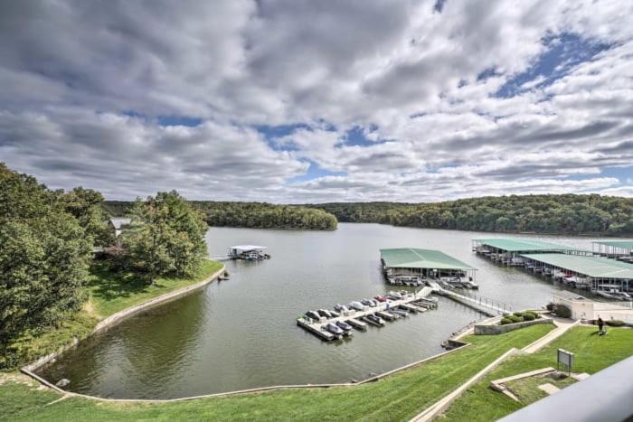 Family Fun Lakefront Condo At Parkview Bay Osage Beach Exteriér fotografie